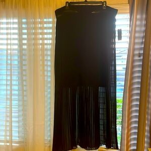 2x women’s plus black long sheer skirt.
